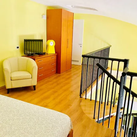 Darsena Open Space Apartment